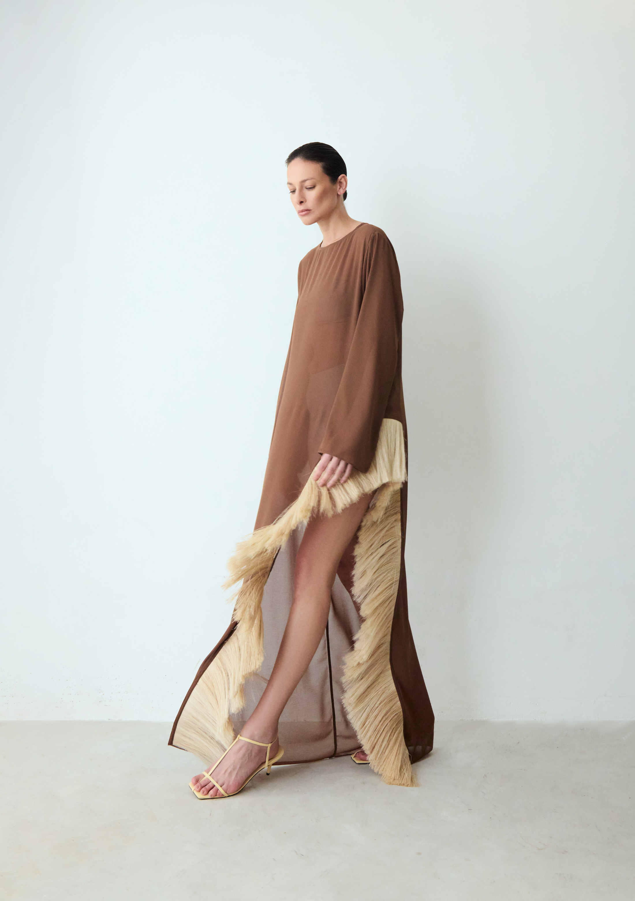 vestido paleas fenda