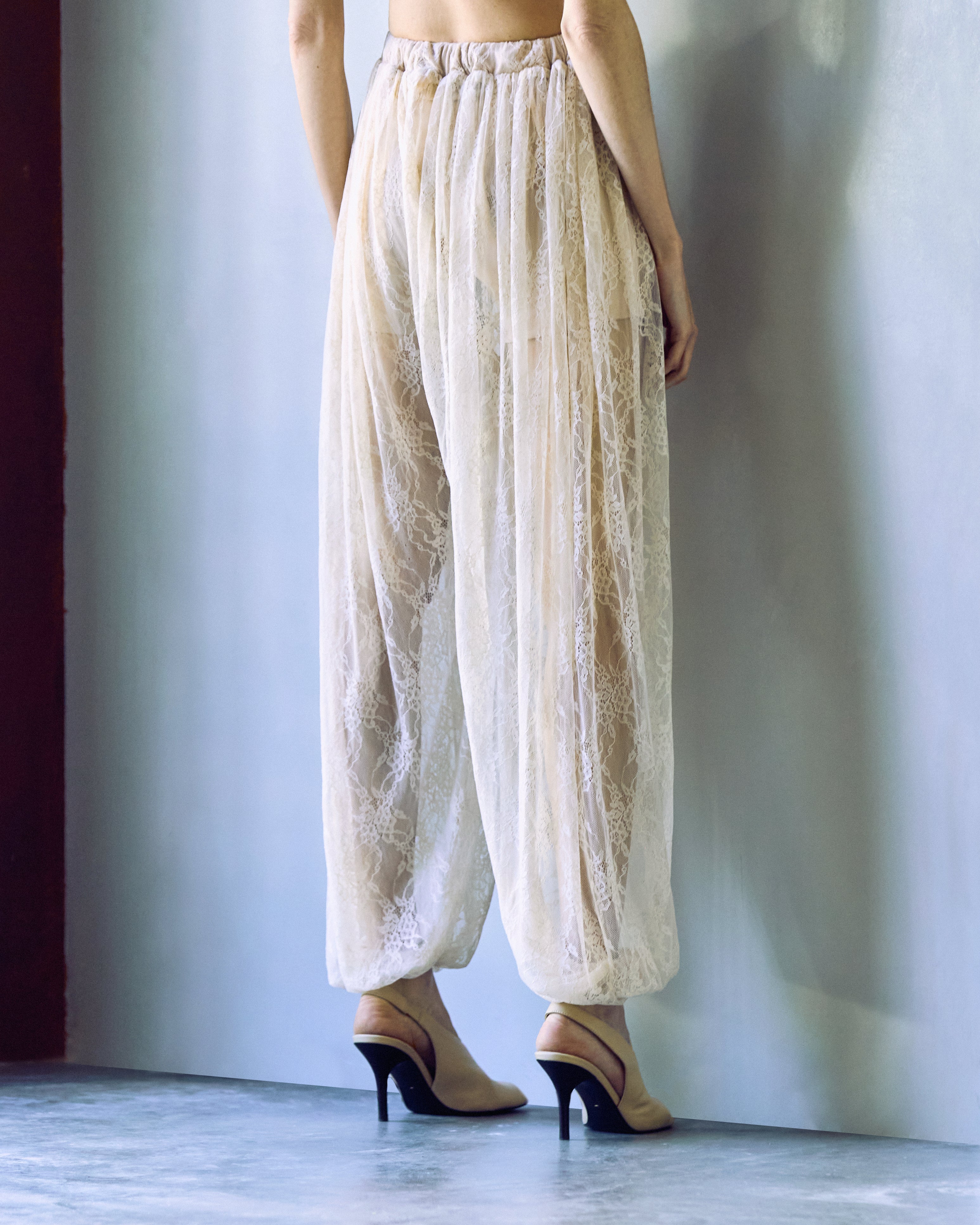 calça aladin lace creme