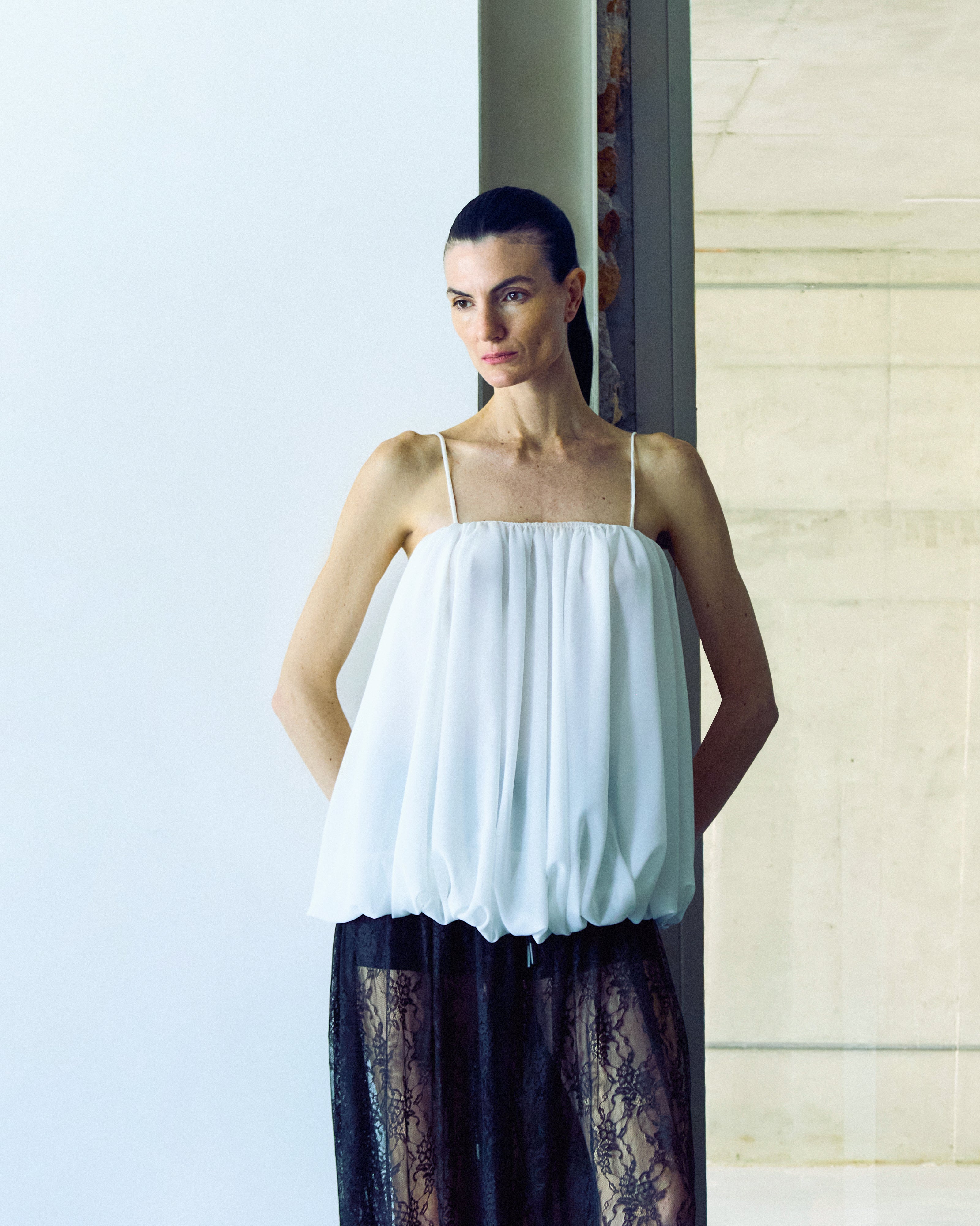 blusa balonê off white