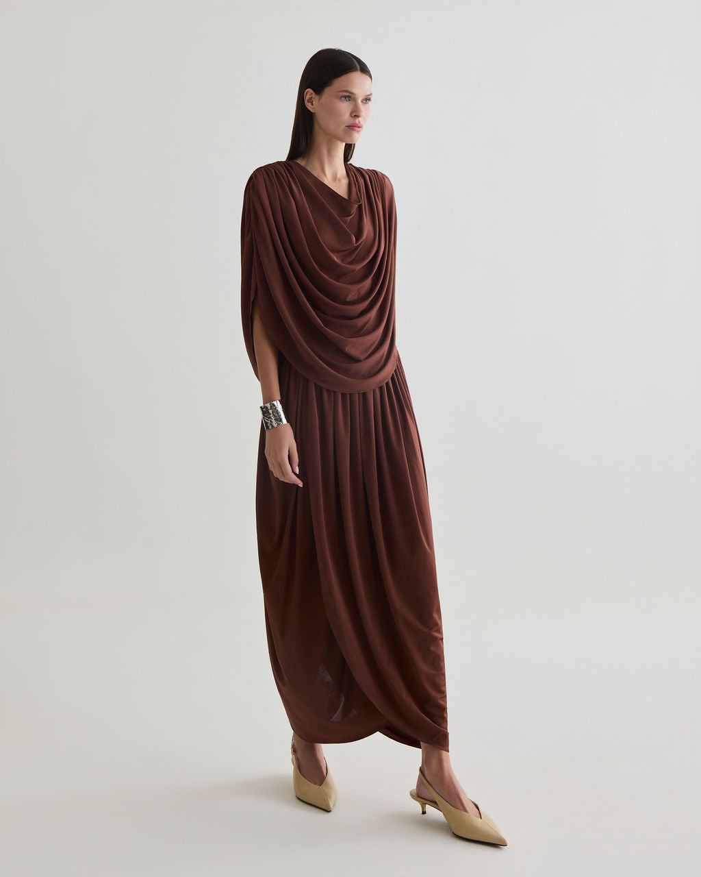 blusa drapped alga marrom