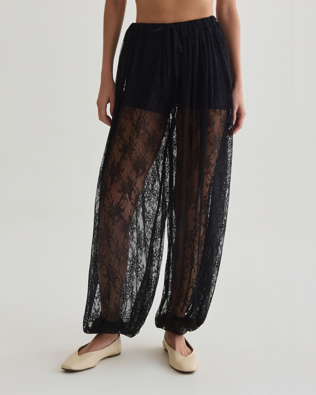 calça aladin lace preto