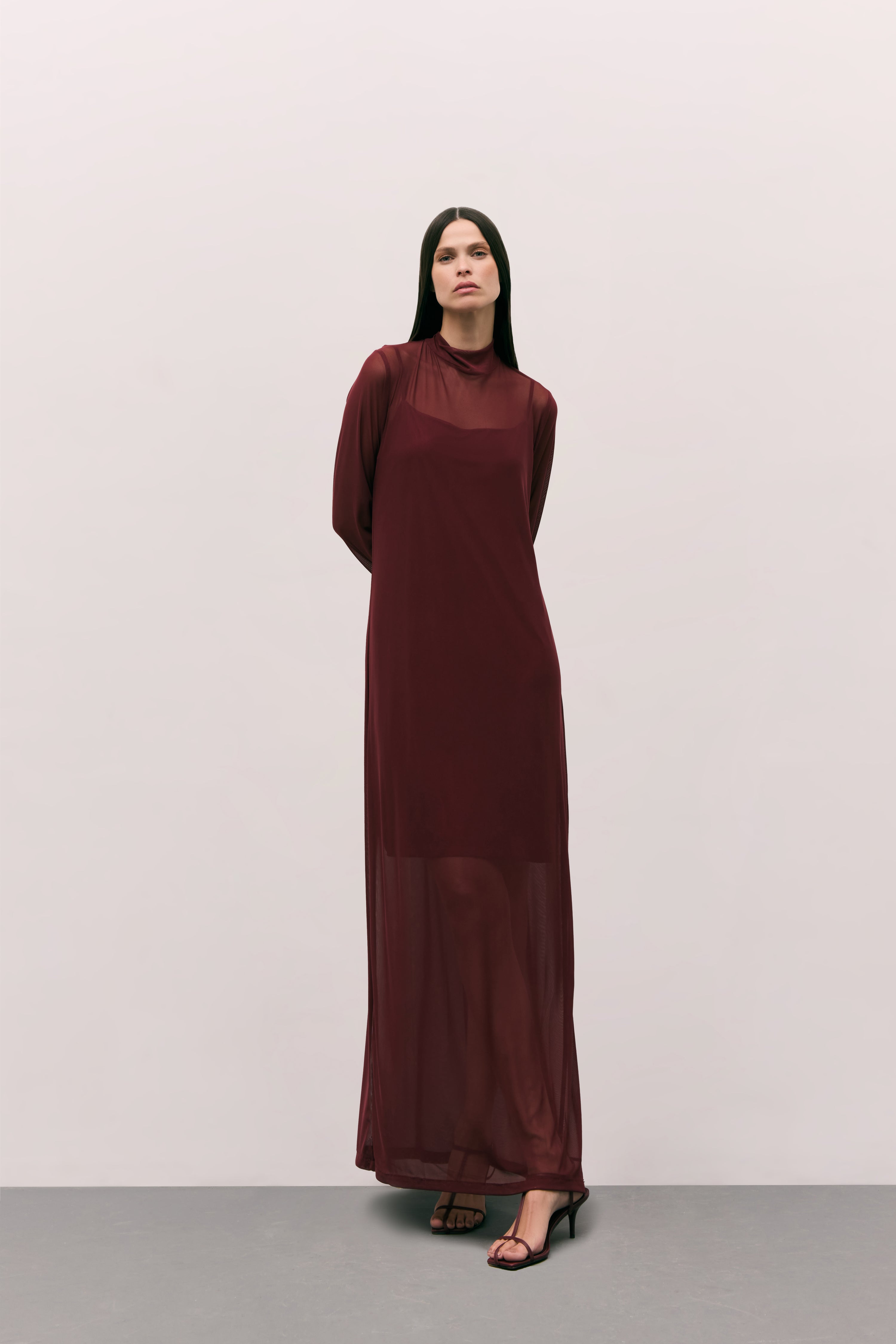vestido longo invisible