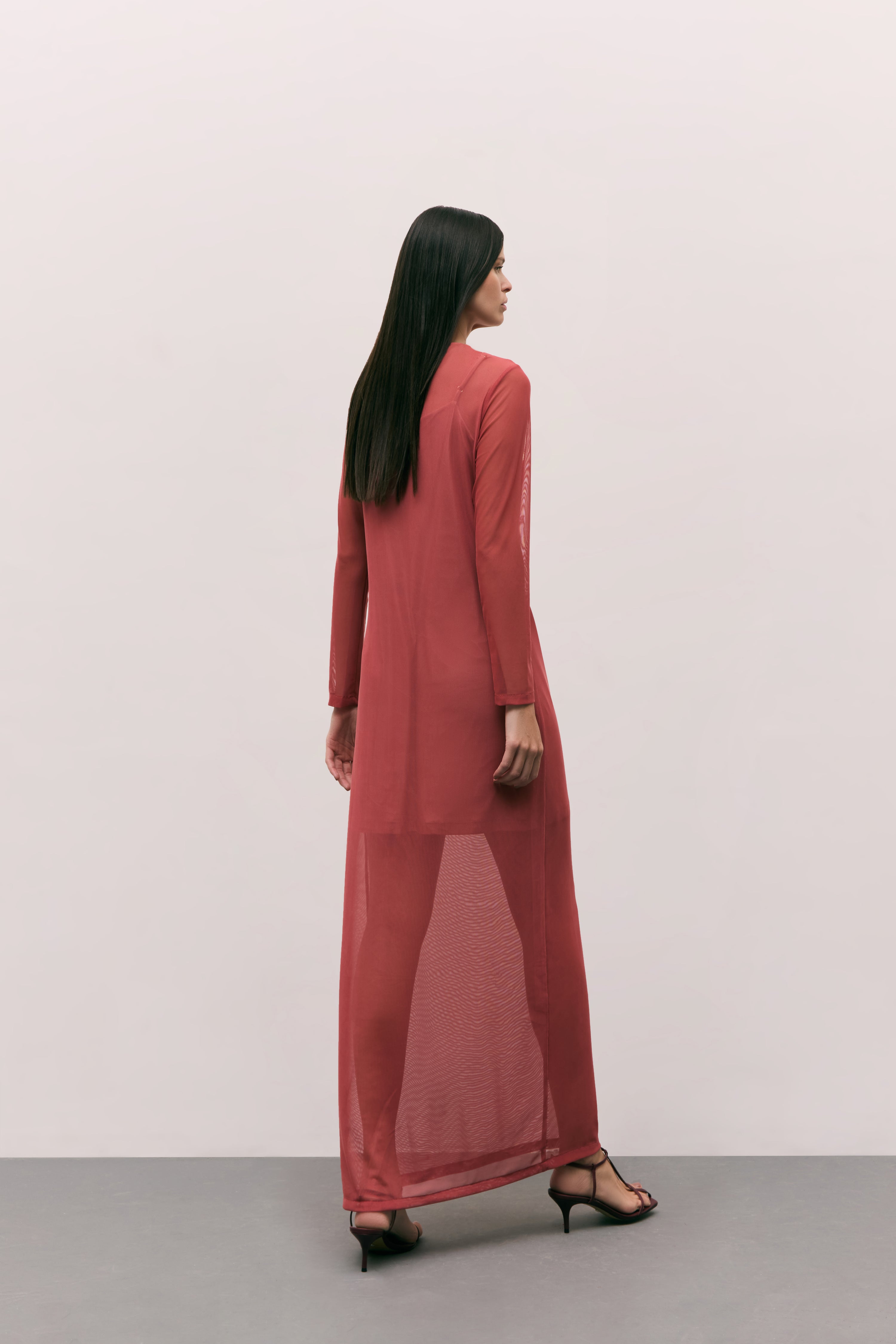 vestido longo invisible