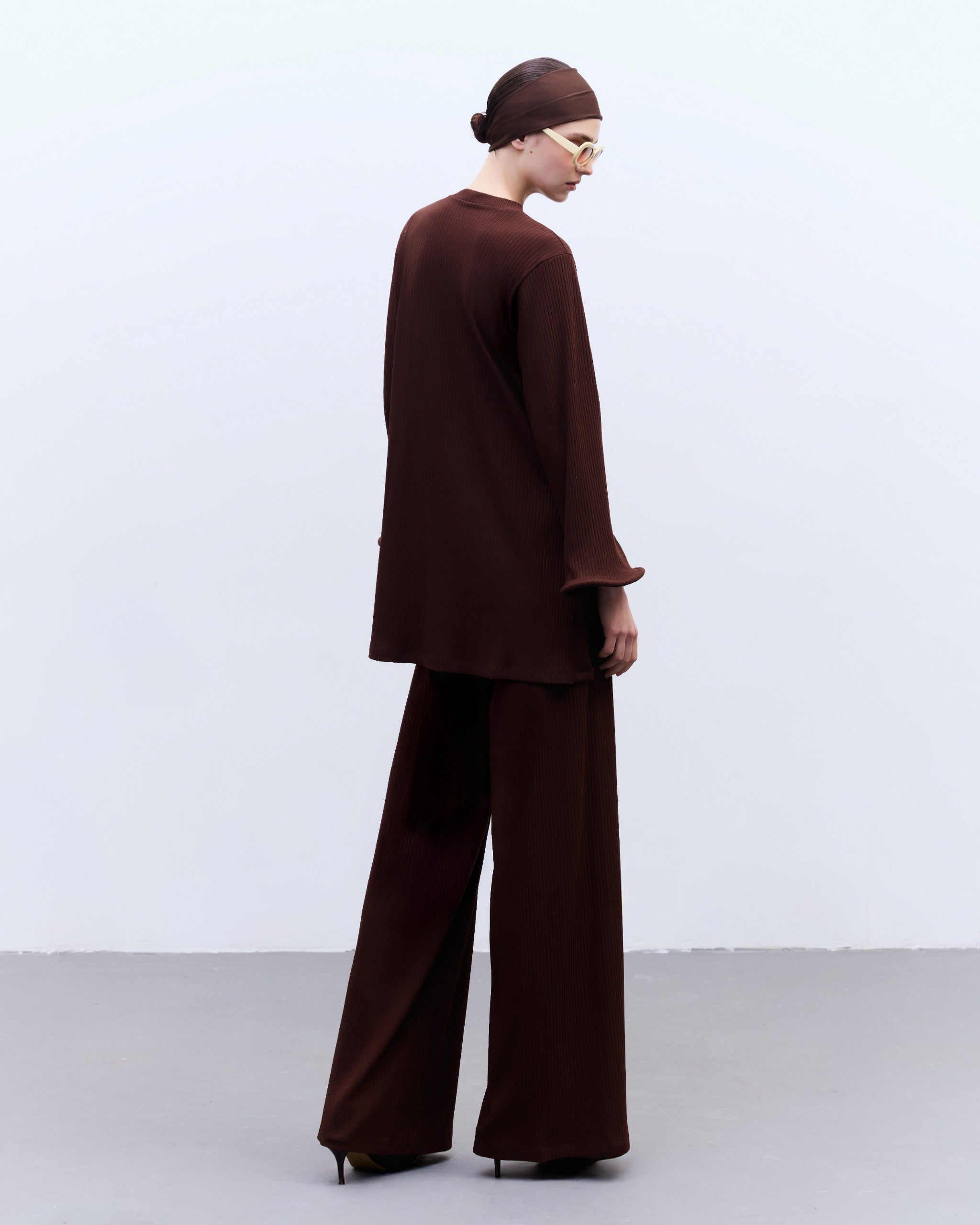 calça canela
