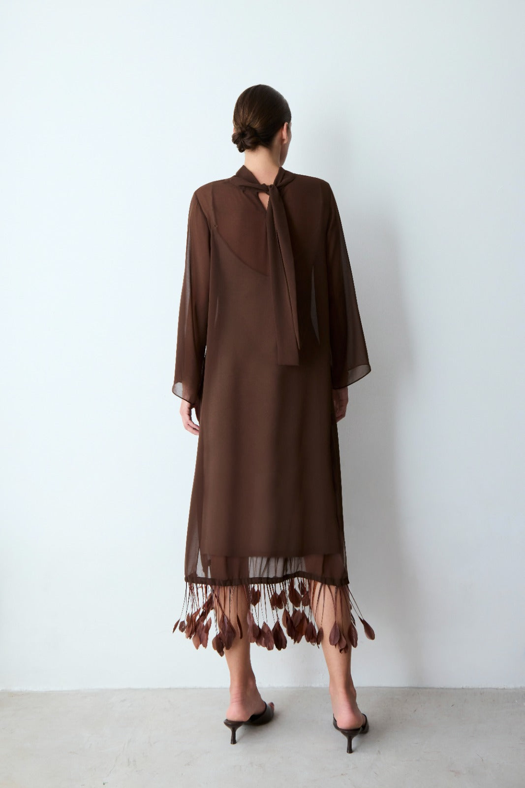 vestido jurema marrom