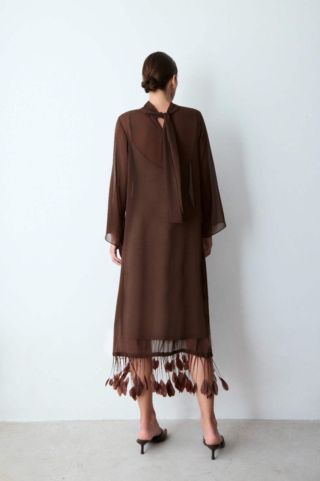 vestido jurema marrom