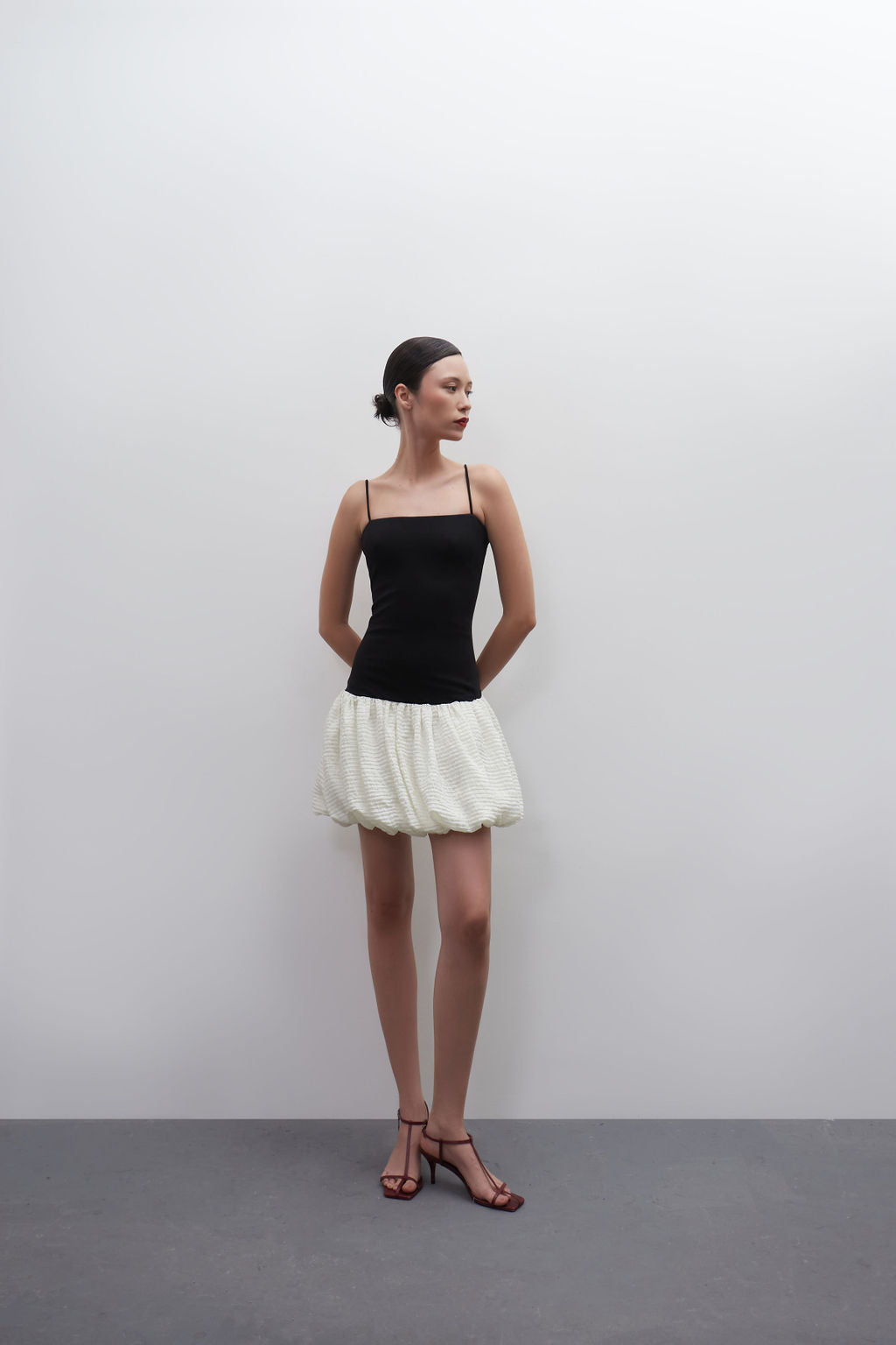 balloon dress with straps