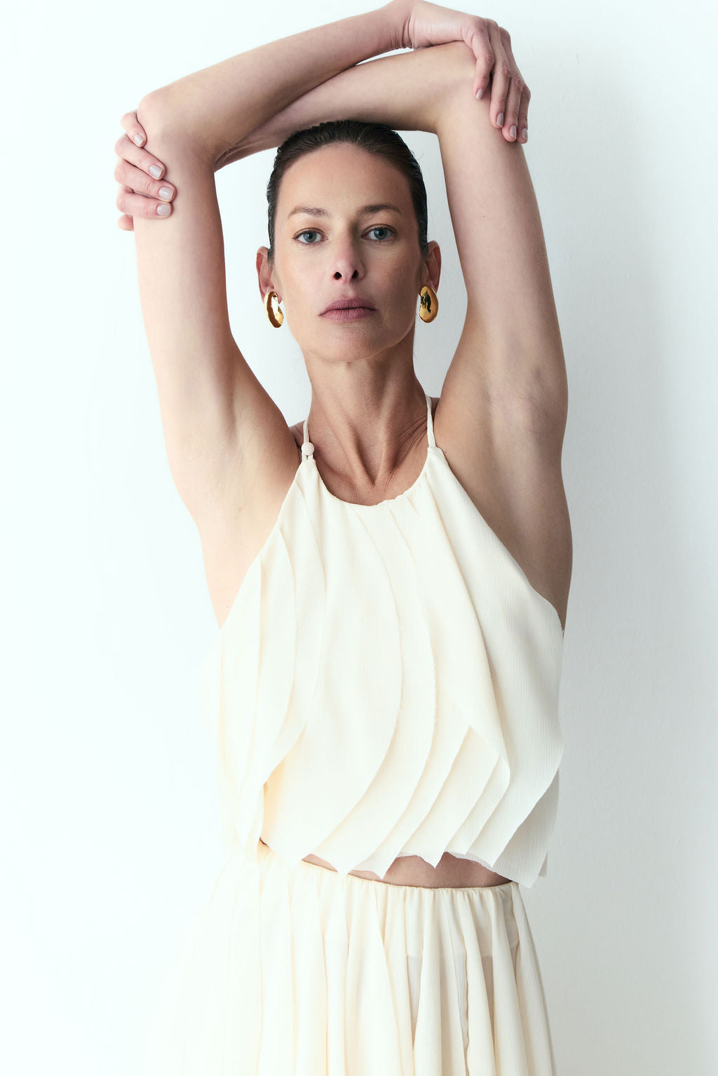 kit blusa frente única pote creme + calça pote creme