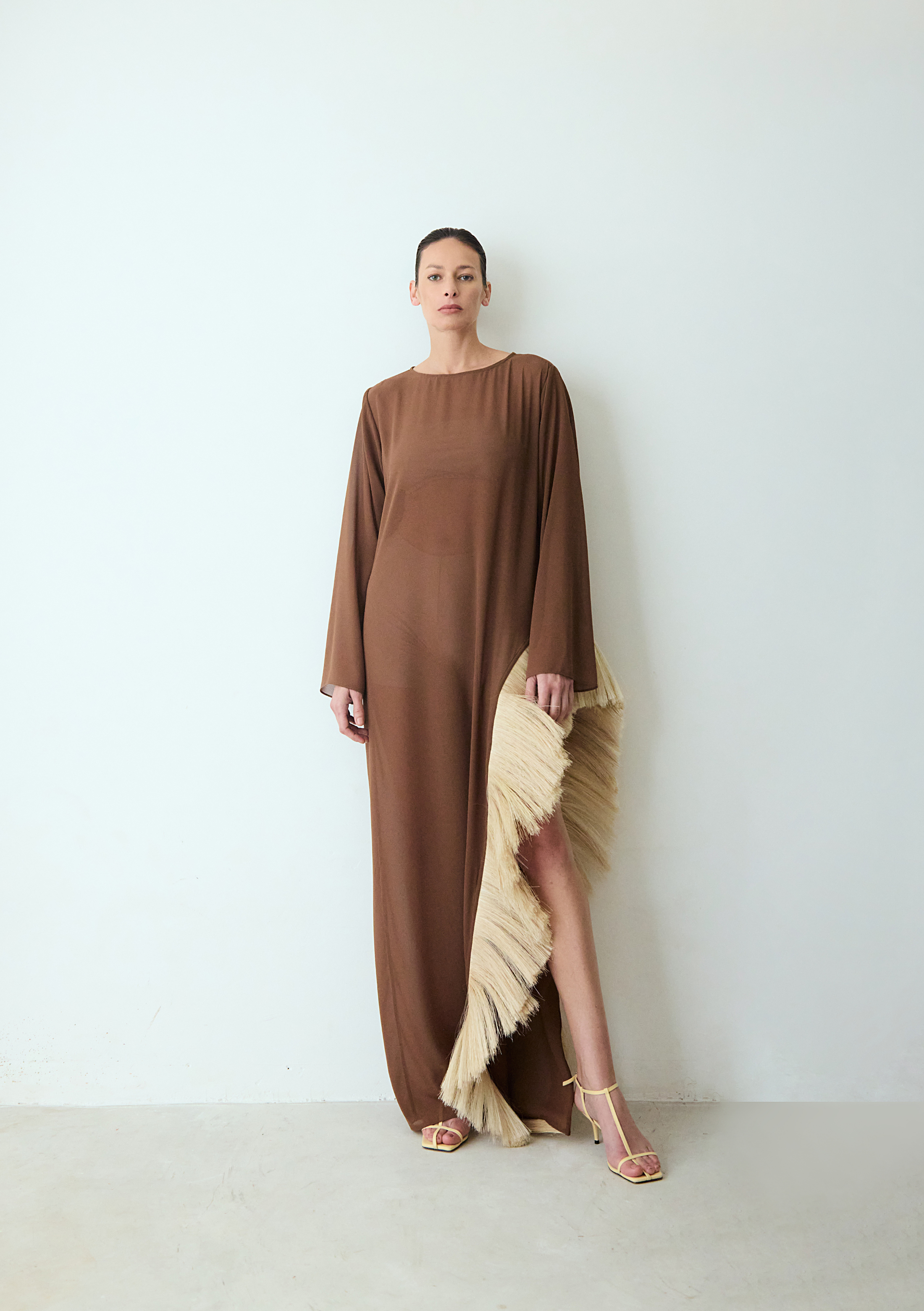 vestido paleas fenda