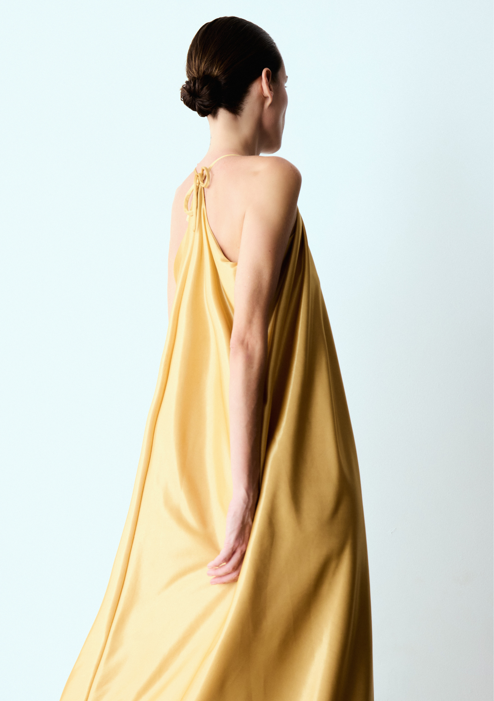 vestido alga dourado