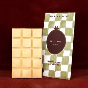 white chocolate with pistachio - hotel bitu