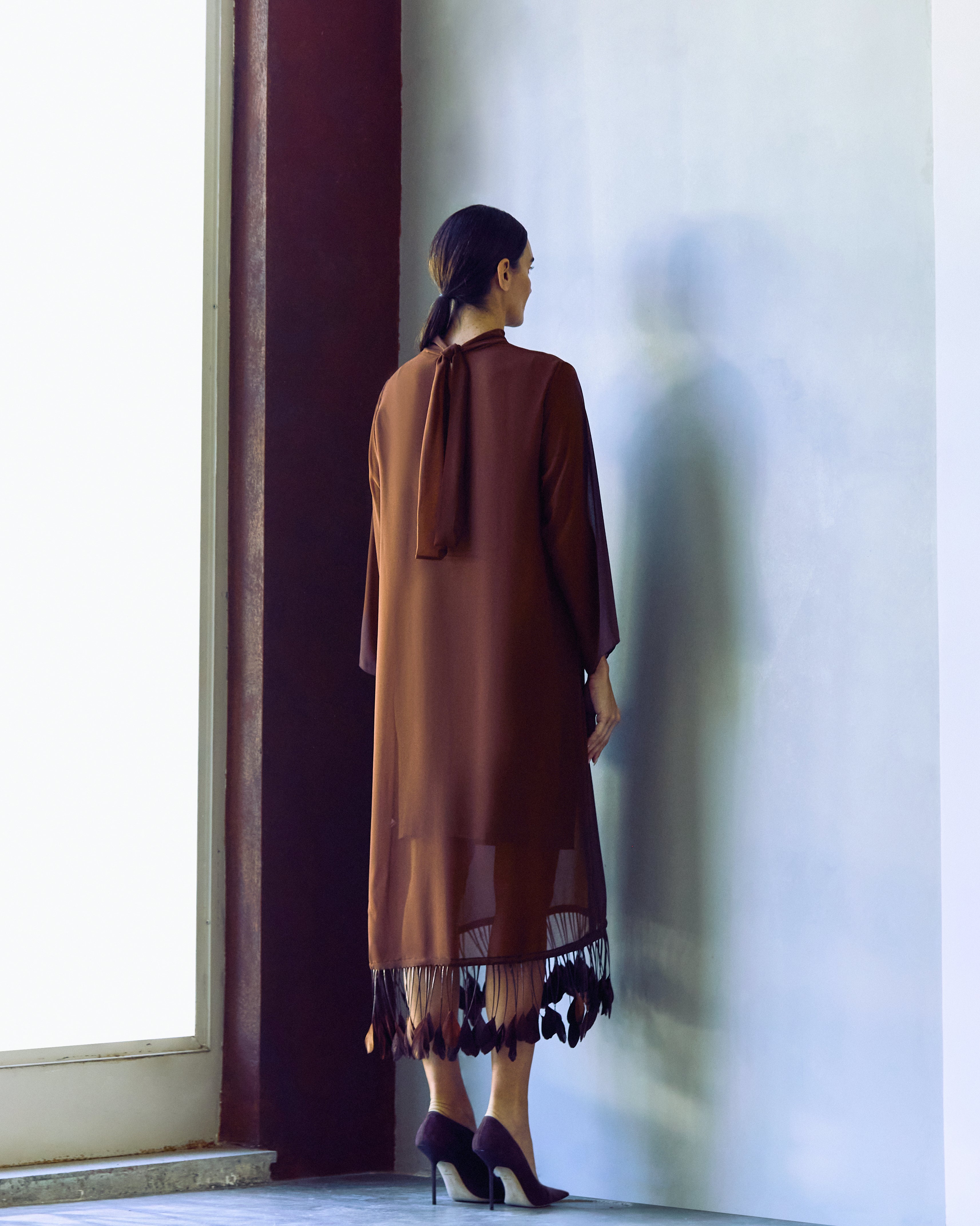 vestido jurema marrom