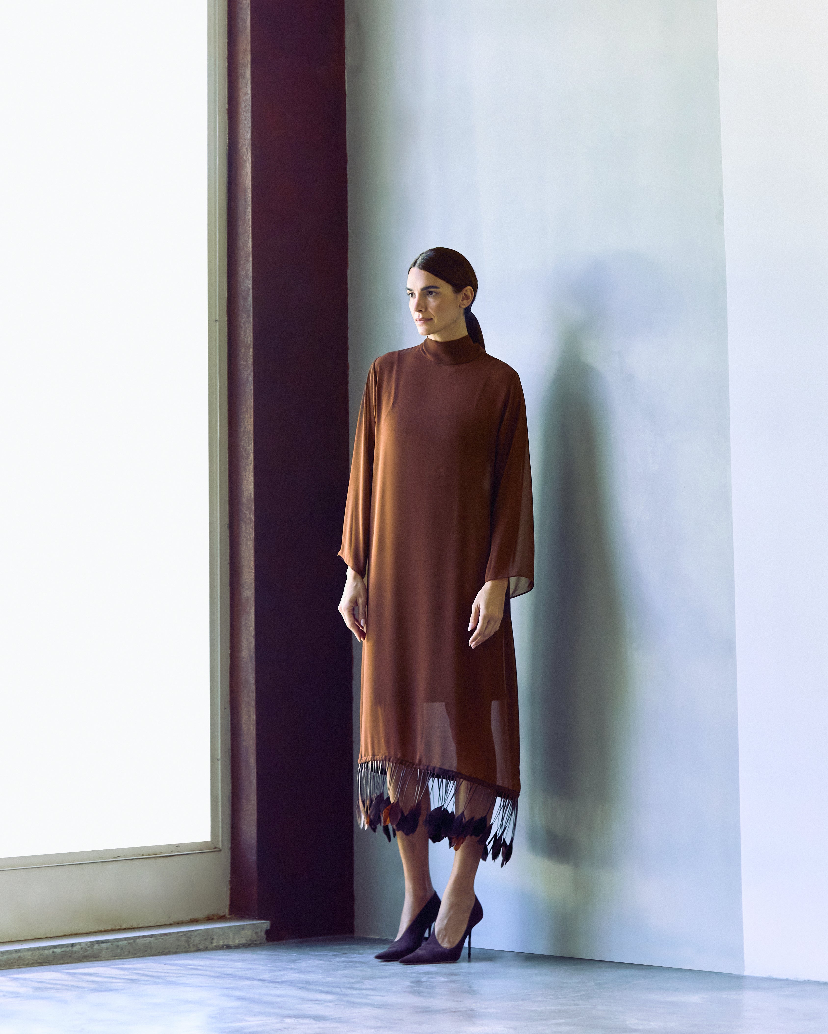 vestido jurema marrom
