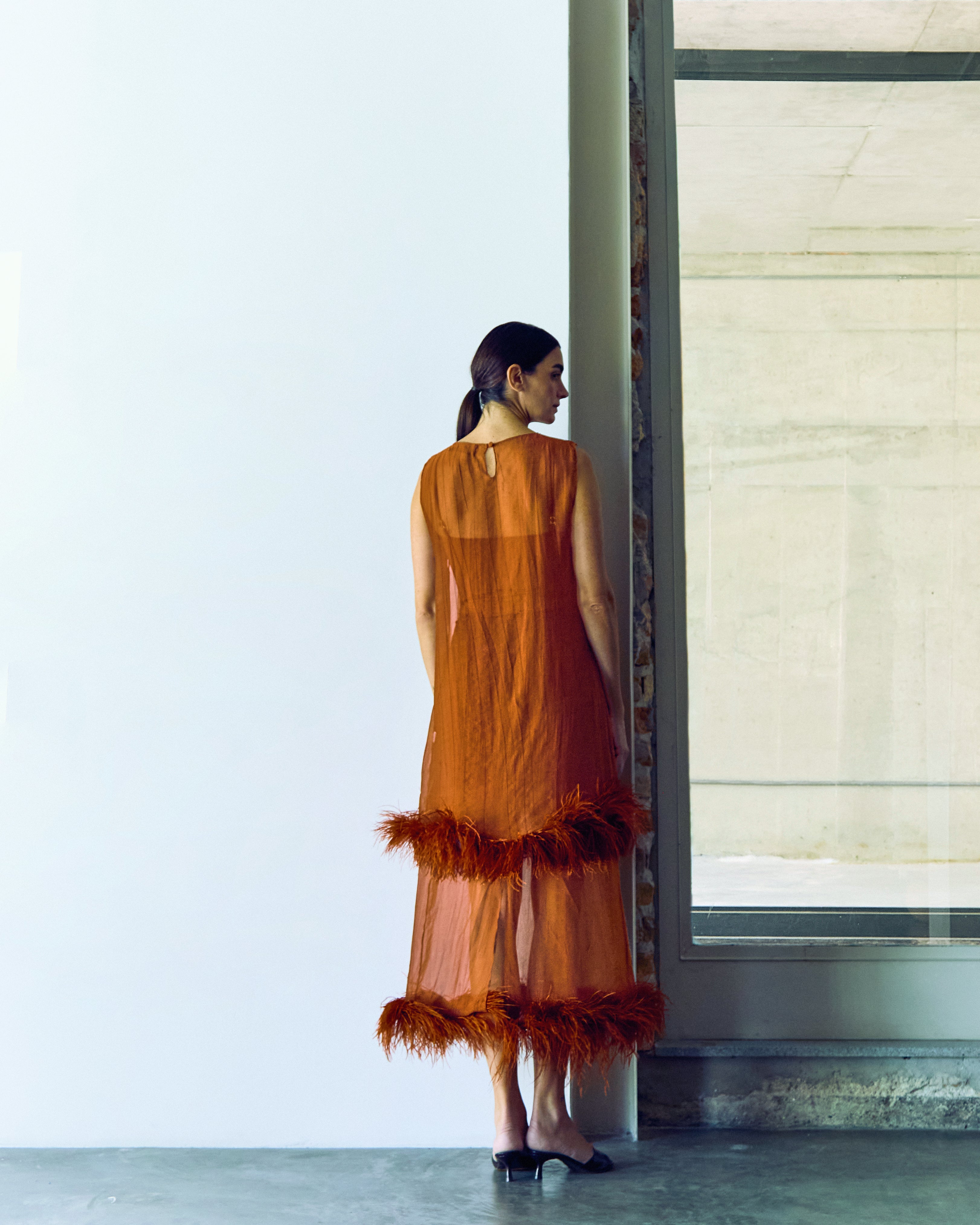 vestido mini feather terra