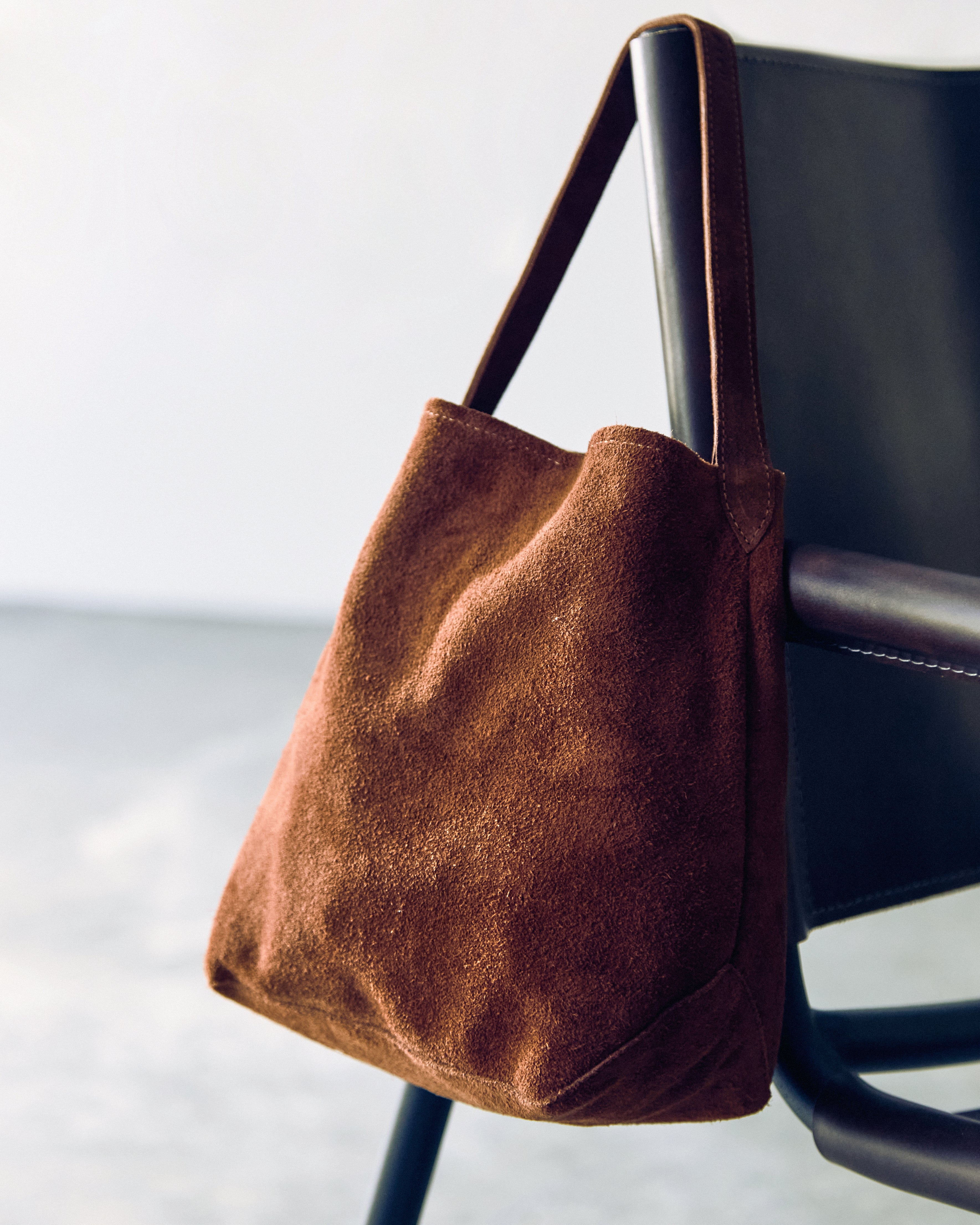 mini tote camurça