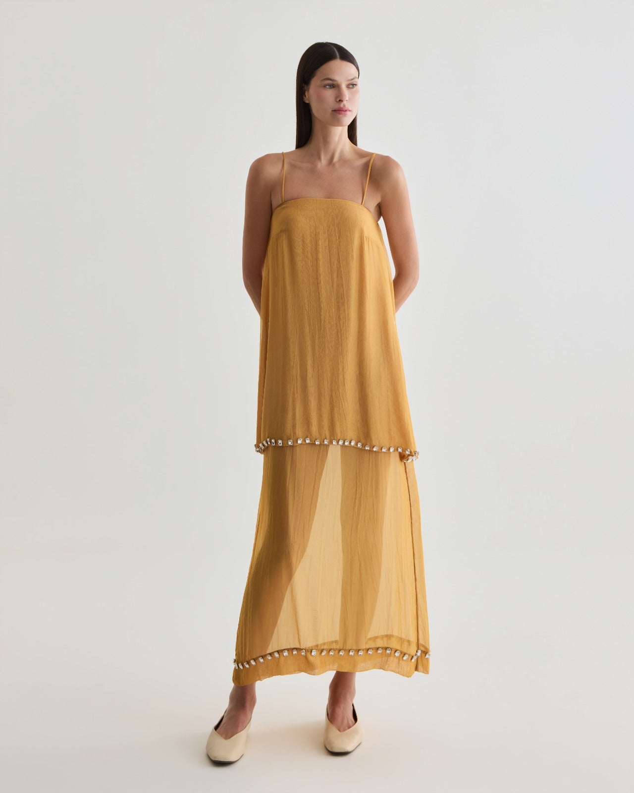 blusa com echarpe canário