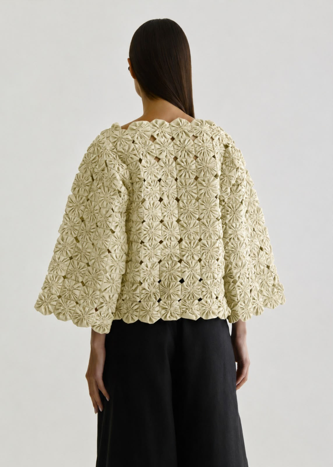 blusa fuxico creme