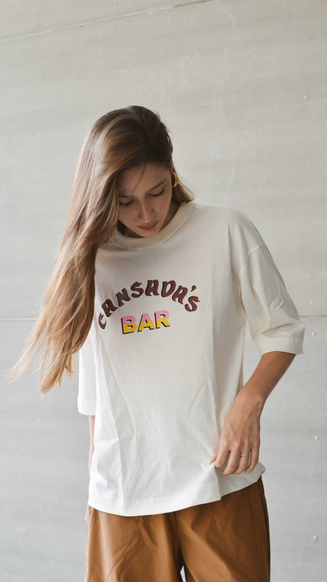 blouse t-shirt tired bar 