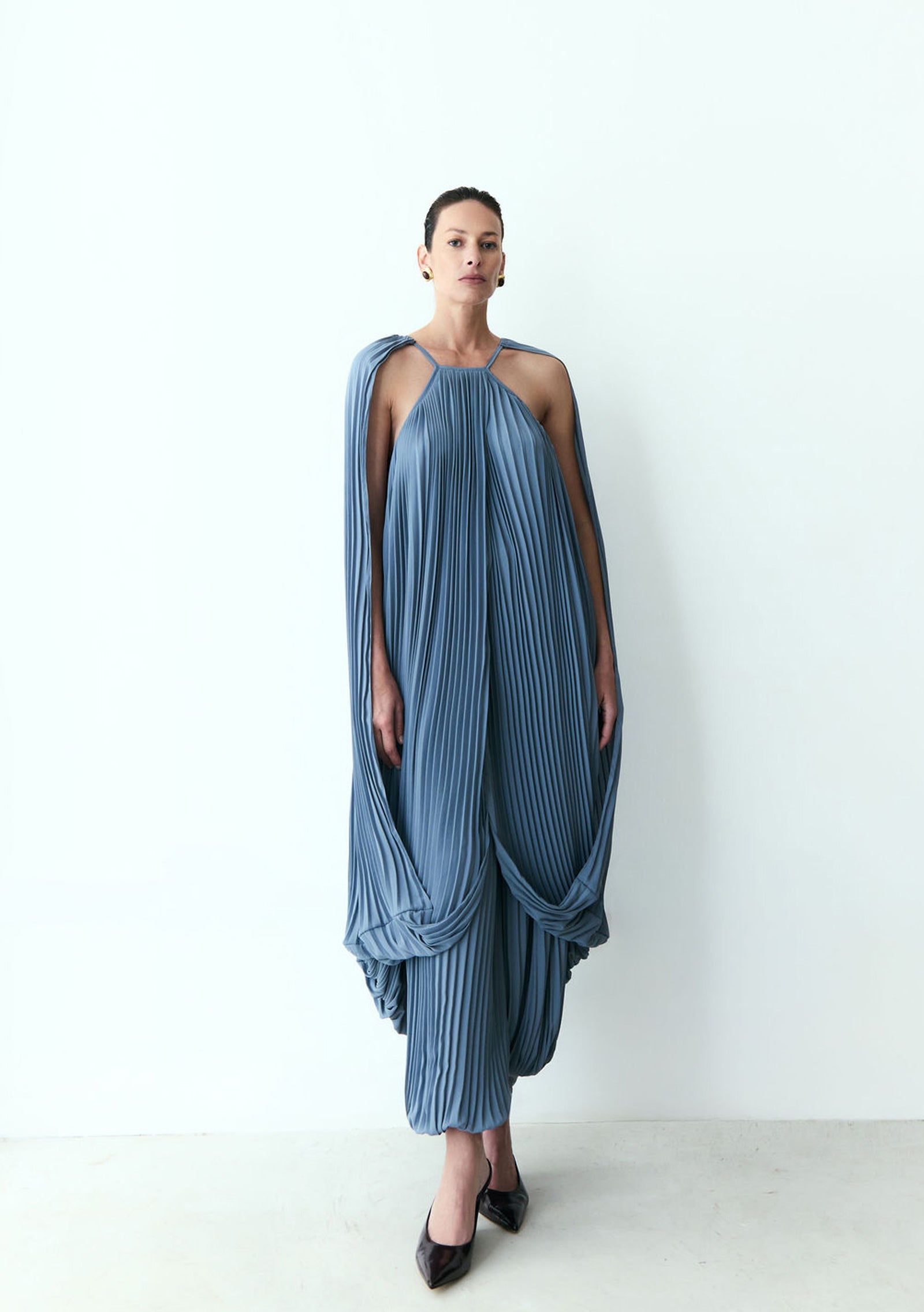 calça pleats azul