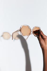 oversize sunglasses - marina bitu + camila cherobin